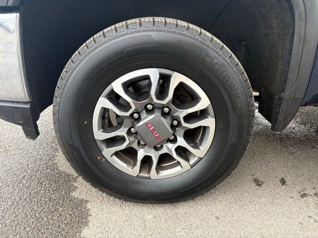 Used 2023 GMC Sierra 2500 SLE w/ SLE Value Package; image 13