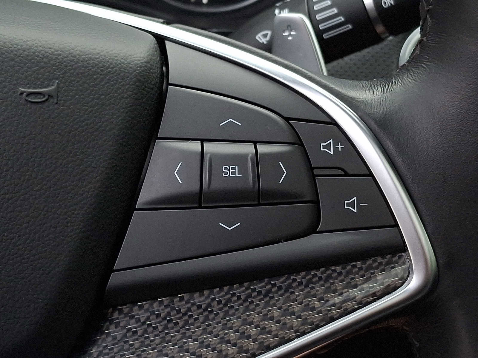 Used 2024 Cadillac XT5 Sportv AWD/4WD image 19