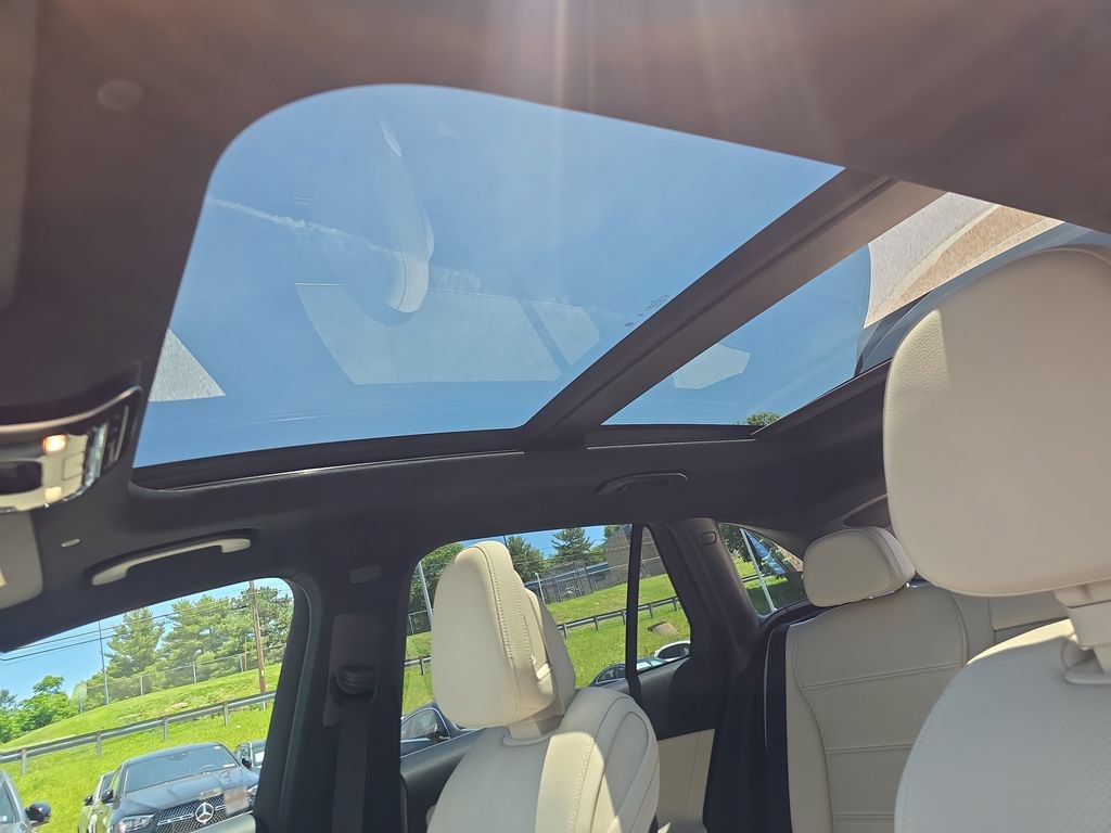 New 2026 Mercedes-Benz GLC 300 4MATIC image 21