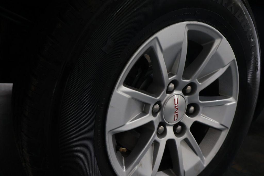 Used 2021 GMC Sierra 1500 SLE image 30