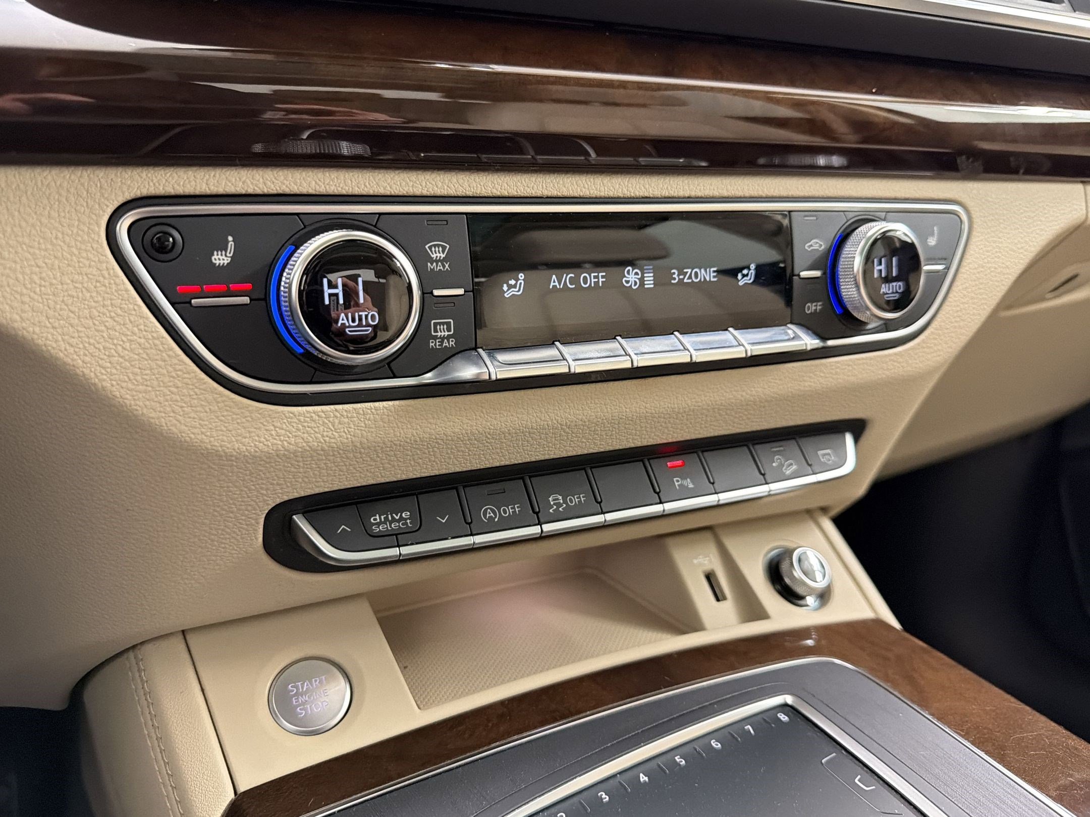 Used 2019 Audi Q5 Premium Plus w/ Premium Plus Package image 17