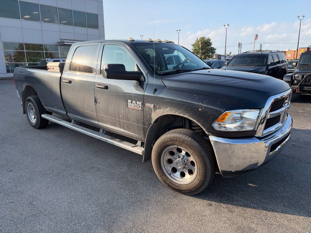 Used 2018 RAM 2500 Tradesman w/ Chrome Appearance Group AWD/4WD image 2