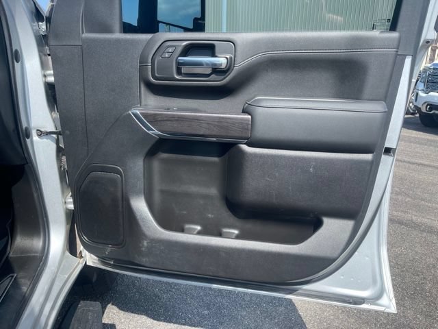 Used 2022 Chevrolet Silverado 2500 LTZ w/ LTZ Convenience Package AWD/4WD image 13