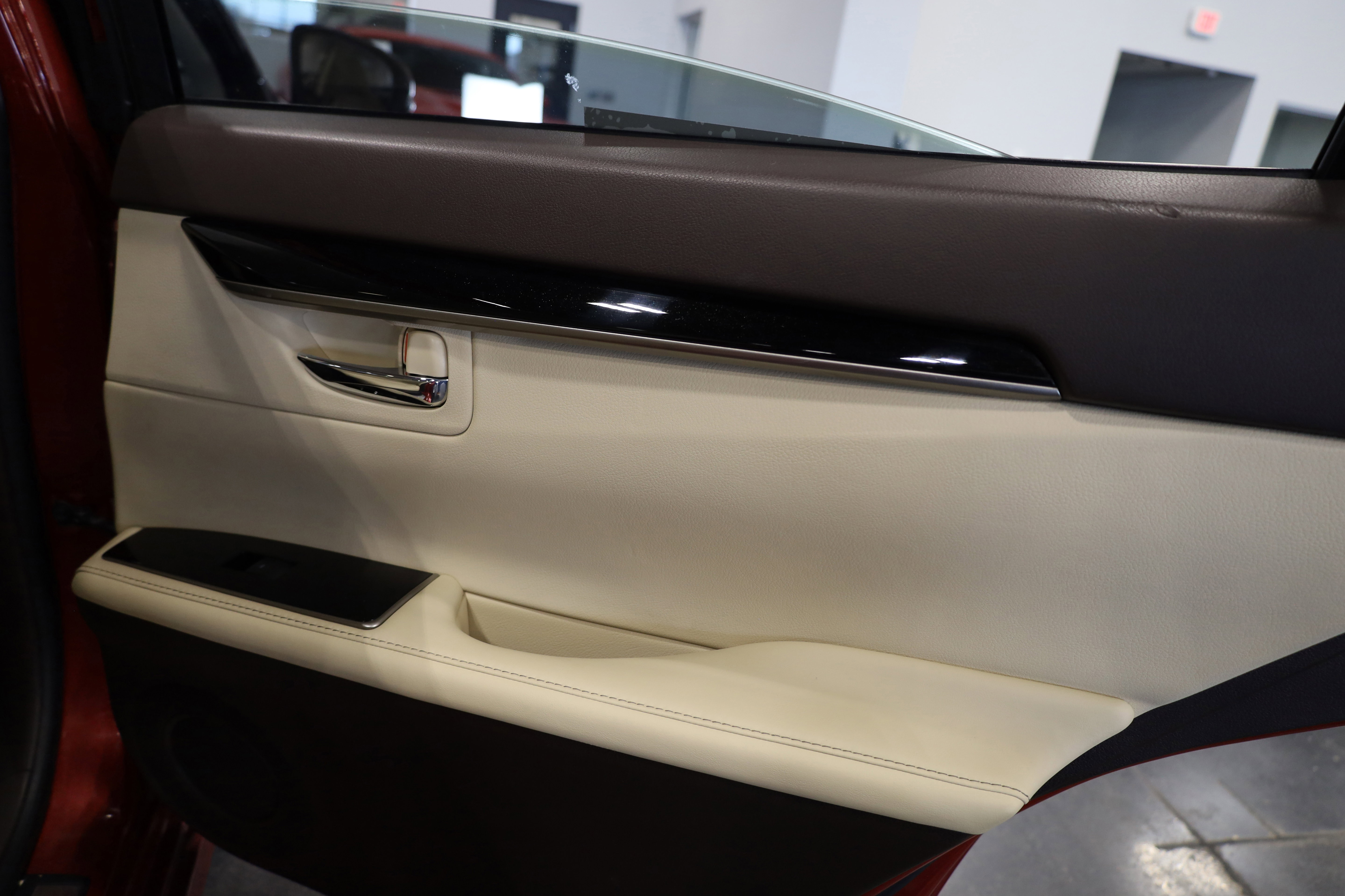 Used 2016 Lexus ES 350 image 40