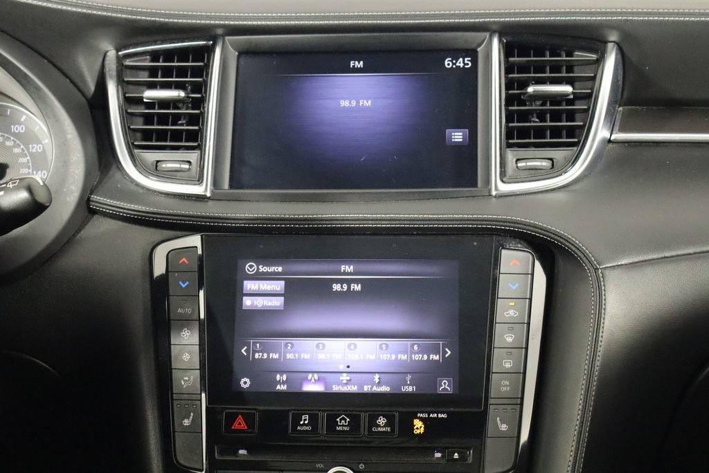Used 2023 INFINITI QX50 Luxe FWD image 28