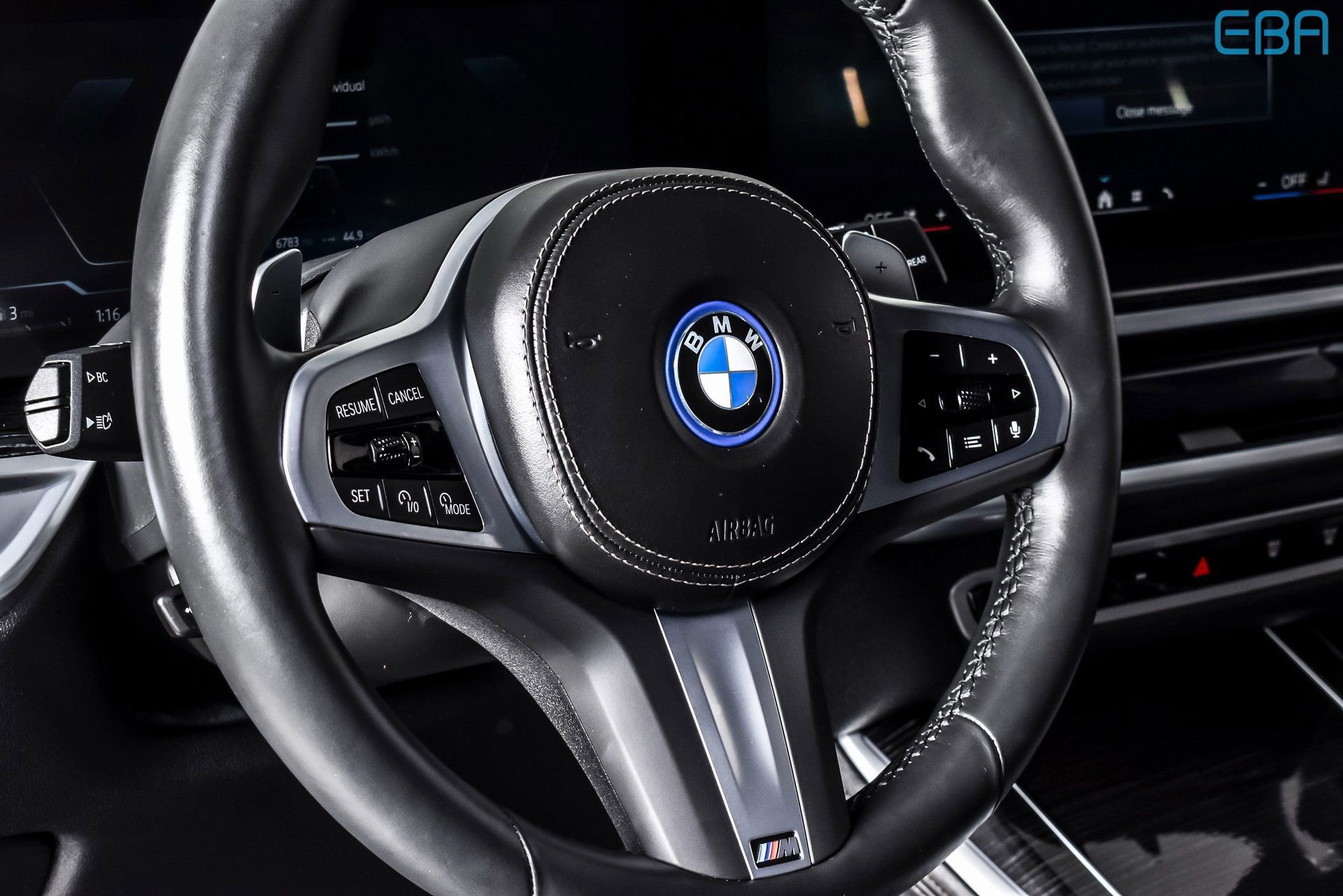 Used 2025 BMW X5 xDrive50e w/ M Sport Package AWD/4WD image 18