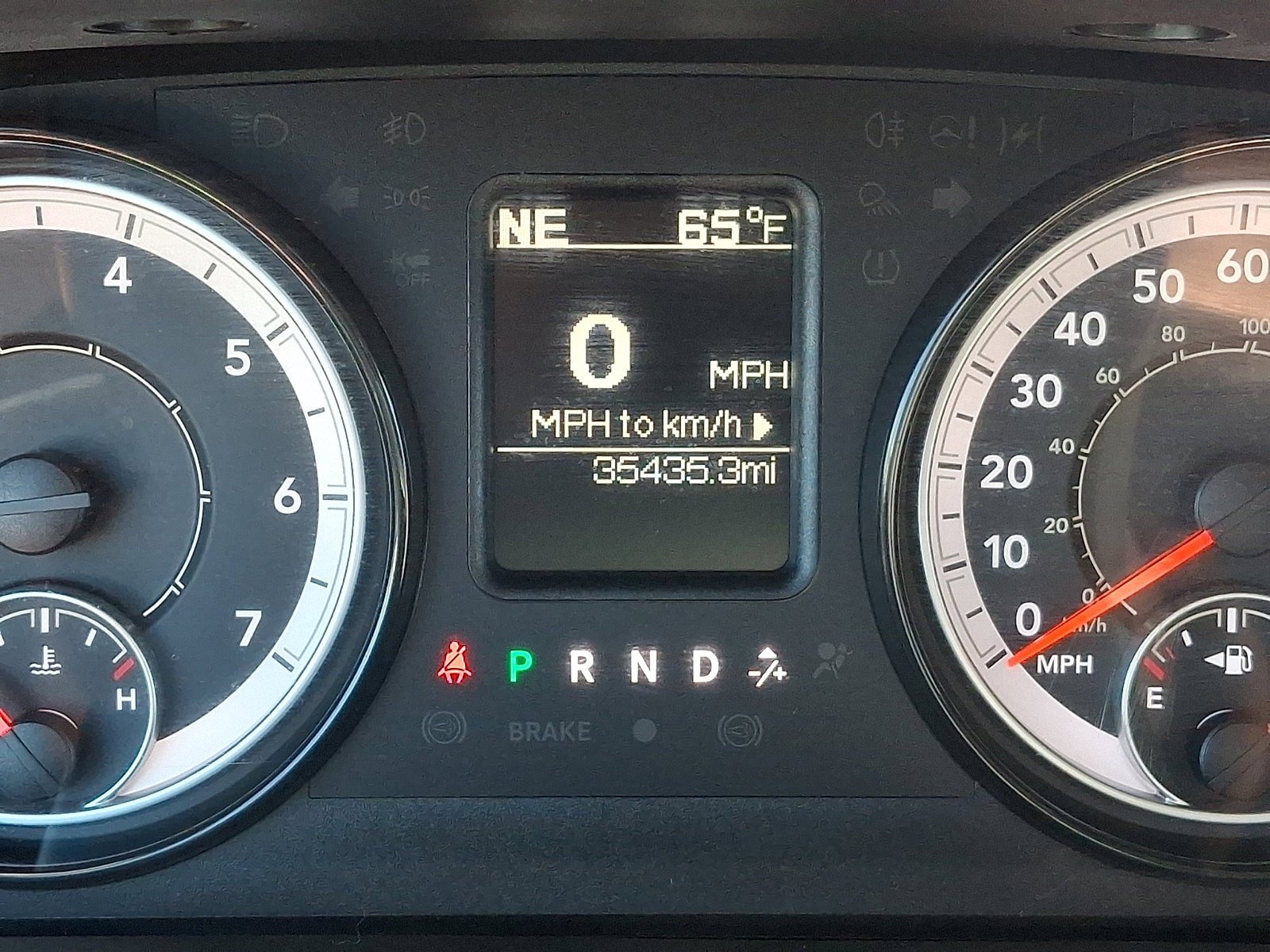Used 2024 RAM 1500 Classic SLT AWD/4WD image 19