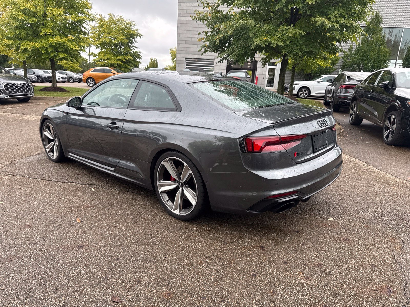 Used 2019 Audi RS 5 w/ Black Optic Carbon Package AWD/4WD image 3