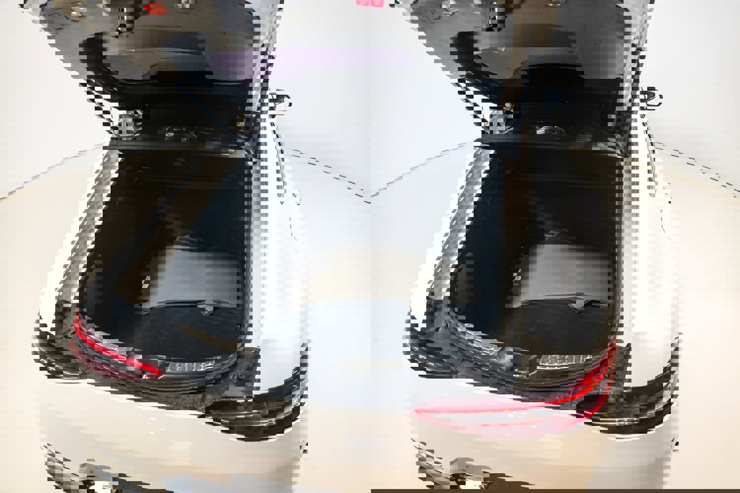 Used 2021 Mercedes-Benz AMG GT 63 S image 33