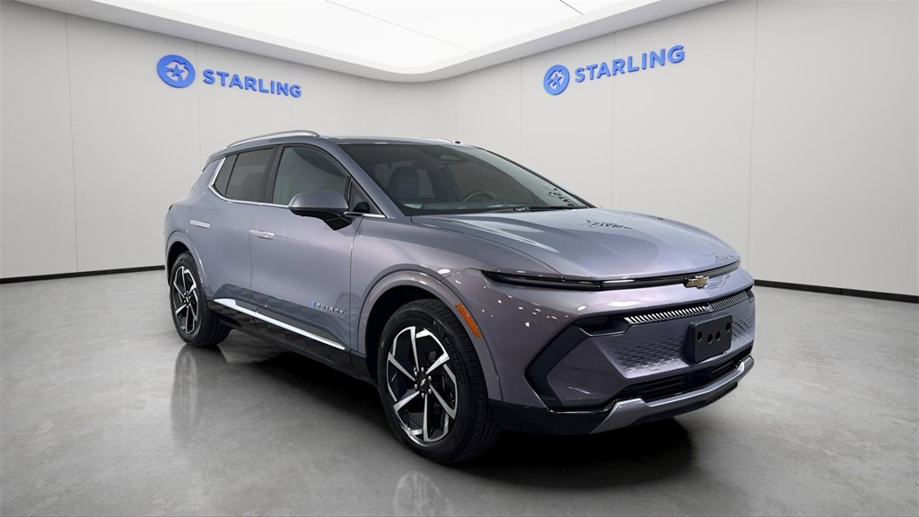 Used 2025 Chevrolet Equinox EV LT image 14