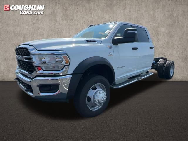 New 2023 RAM 4500 SLT w/ Quick Order Package 2YG SLT image 3