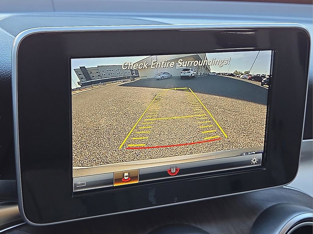 Used 2019 Mercedes-Benz GLC 350e 4MATIC image 28