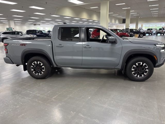 Used 2023 Nissan Frontier PRO-4X w/ Pro Convenience Package AWD/4WD image 9