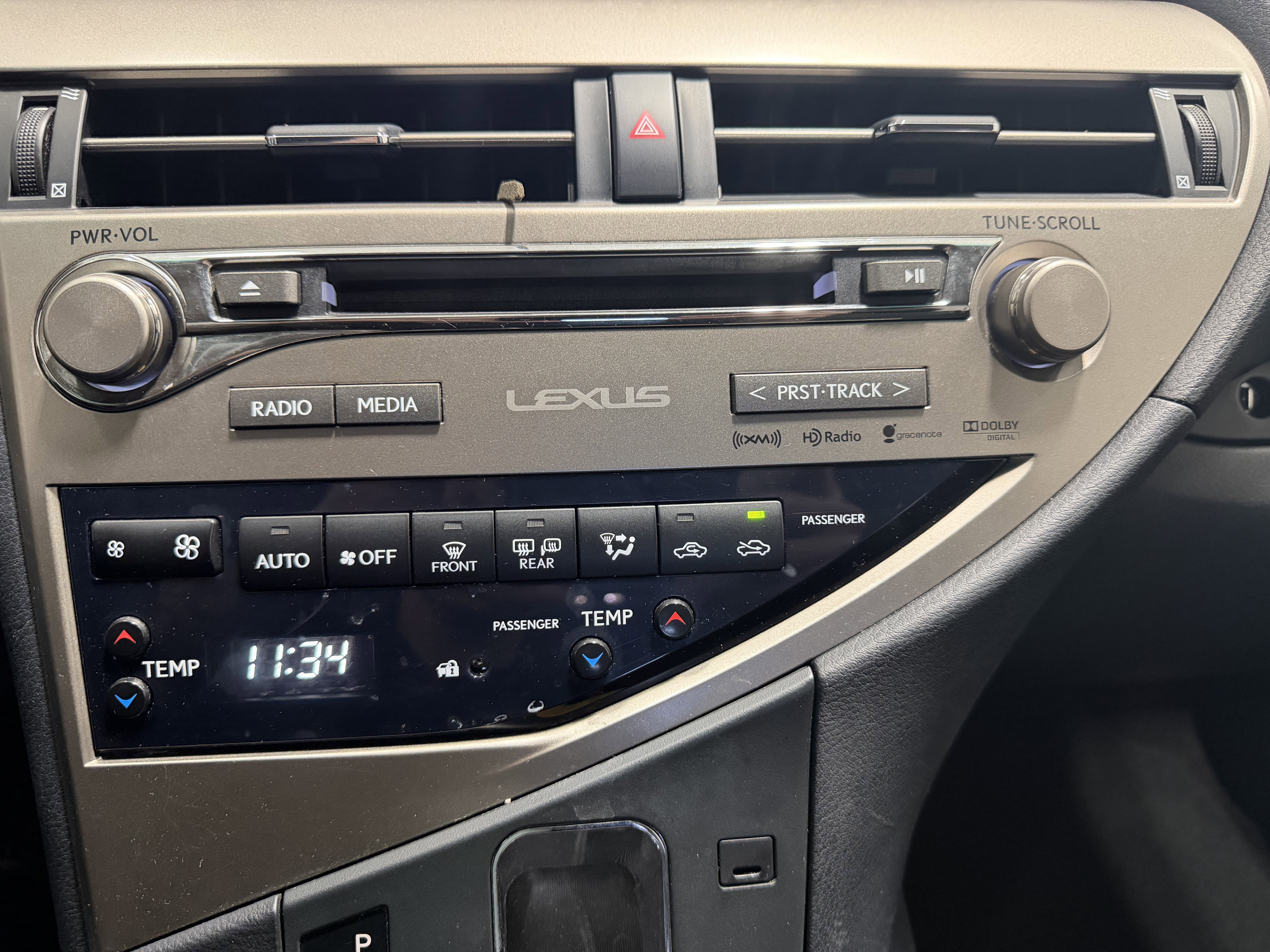 Used 2015 Lexus RX 450h FWD image 19