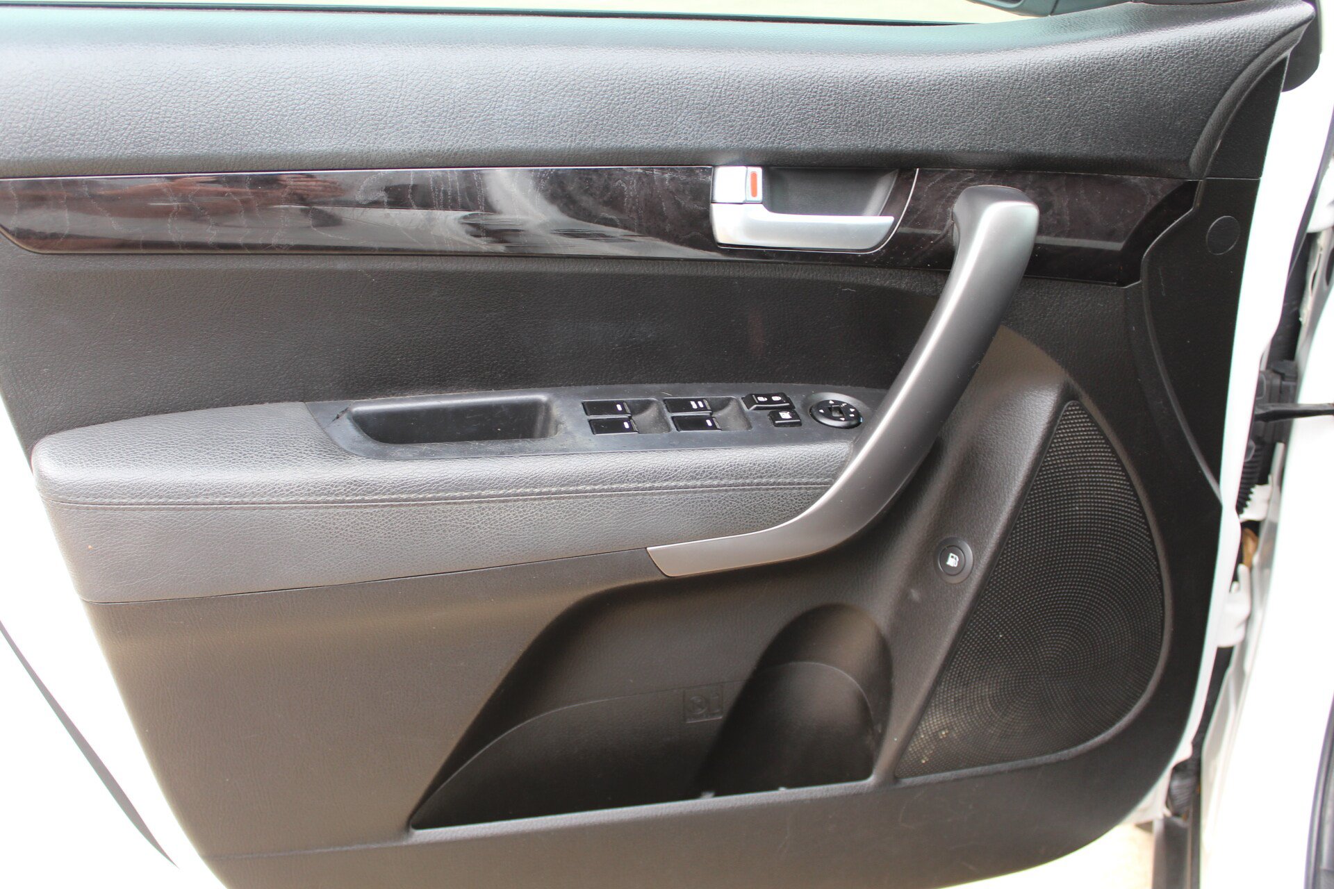 Used 2014 Kia Sorento LX AWD/4WD image 26