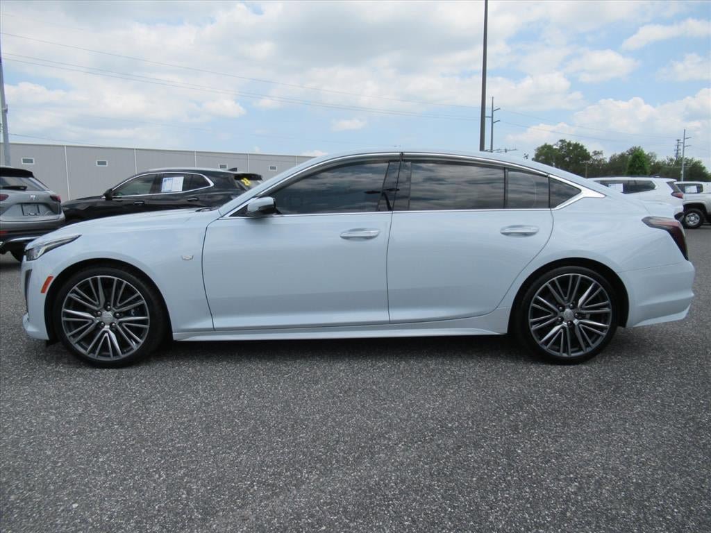 Used 2022 Cadillac CT5 Premium Luxury RWD image 4