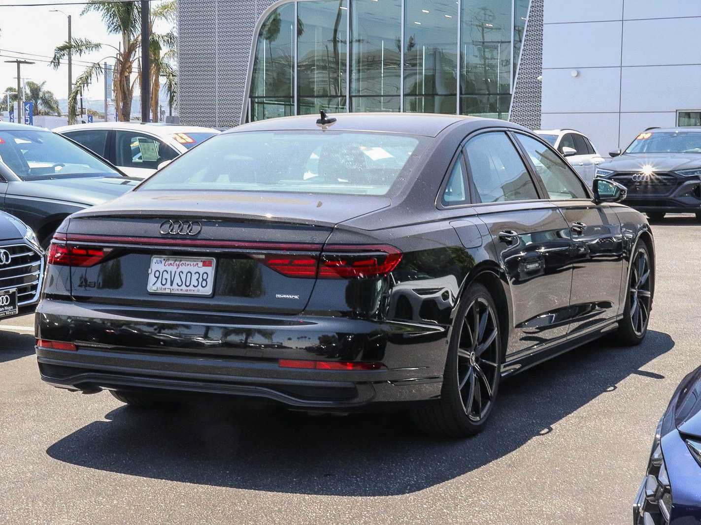 Used 2023 Audi A8 L 3.0T w/ Executive Package AWD/4WD image 4