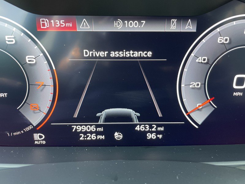 Used 2019 Audi Q8 Premium Plus w/ Premium Plus AWD/4WD image 19