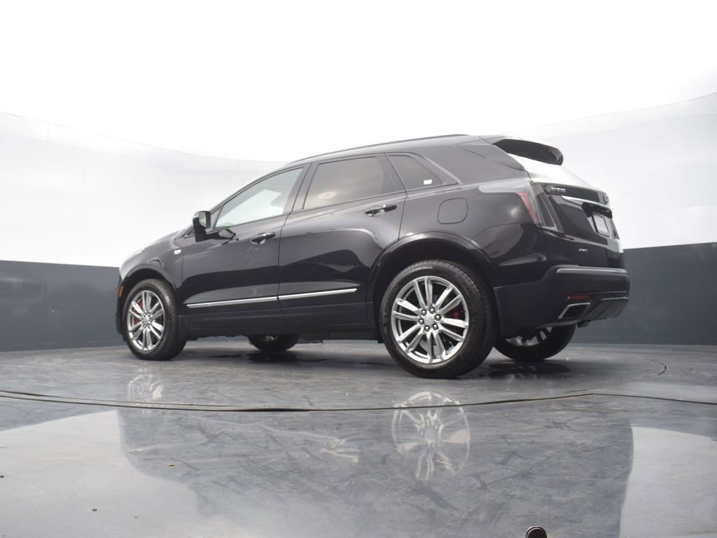 Used 2023 Cadillac XT5 Sportv w/ LPO, Floor Liner Package AWD/4WD image 49