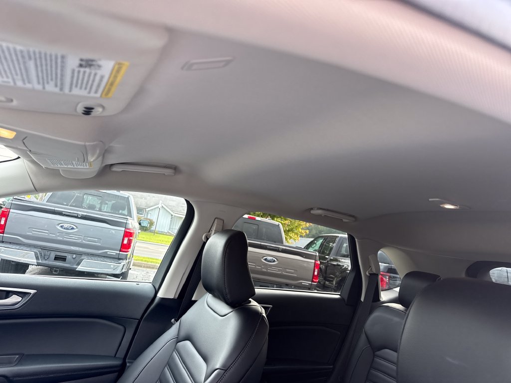 Used 2024 Ford Edge SEL w/ Convenience Package AWD/4WD image 27