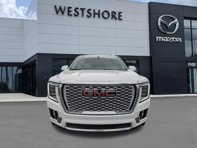 Used 2021 GMC Yukon Denali w/ Denali Premium Package AWD/4WD image 7
