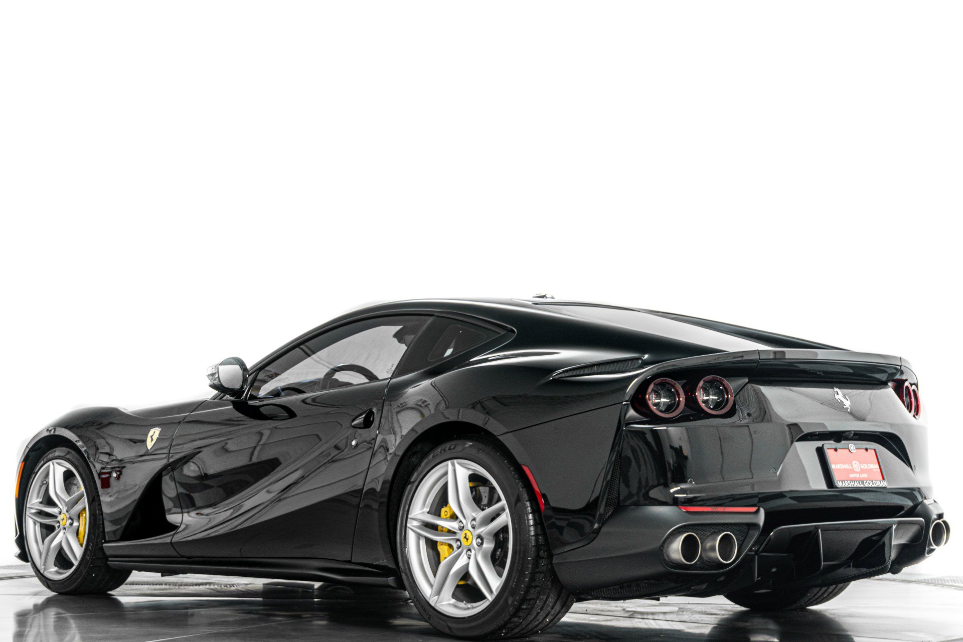 Used 2020 Ferrari 812 Superfast image 34
