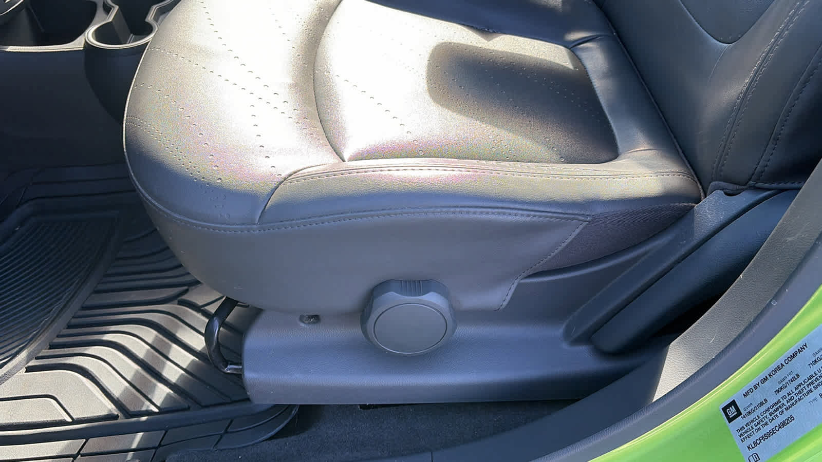 Used 2014 Chevrolet Spark LT image 8