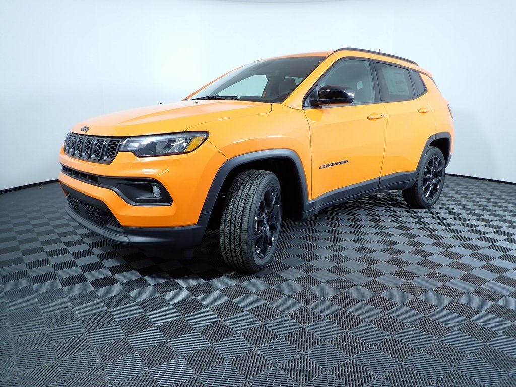 New 2026 Jeep Compass Latitude AWD/4WD image 8