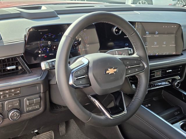 New 2026 Chevrolet Suburban Premier w/ Sun And Tow Package AWD/4WD image 11