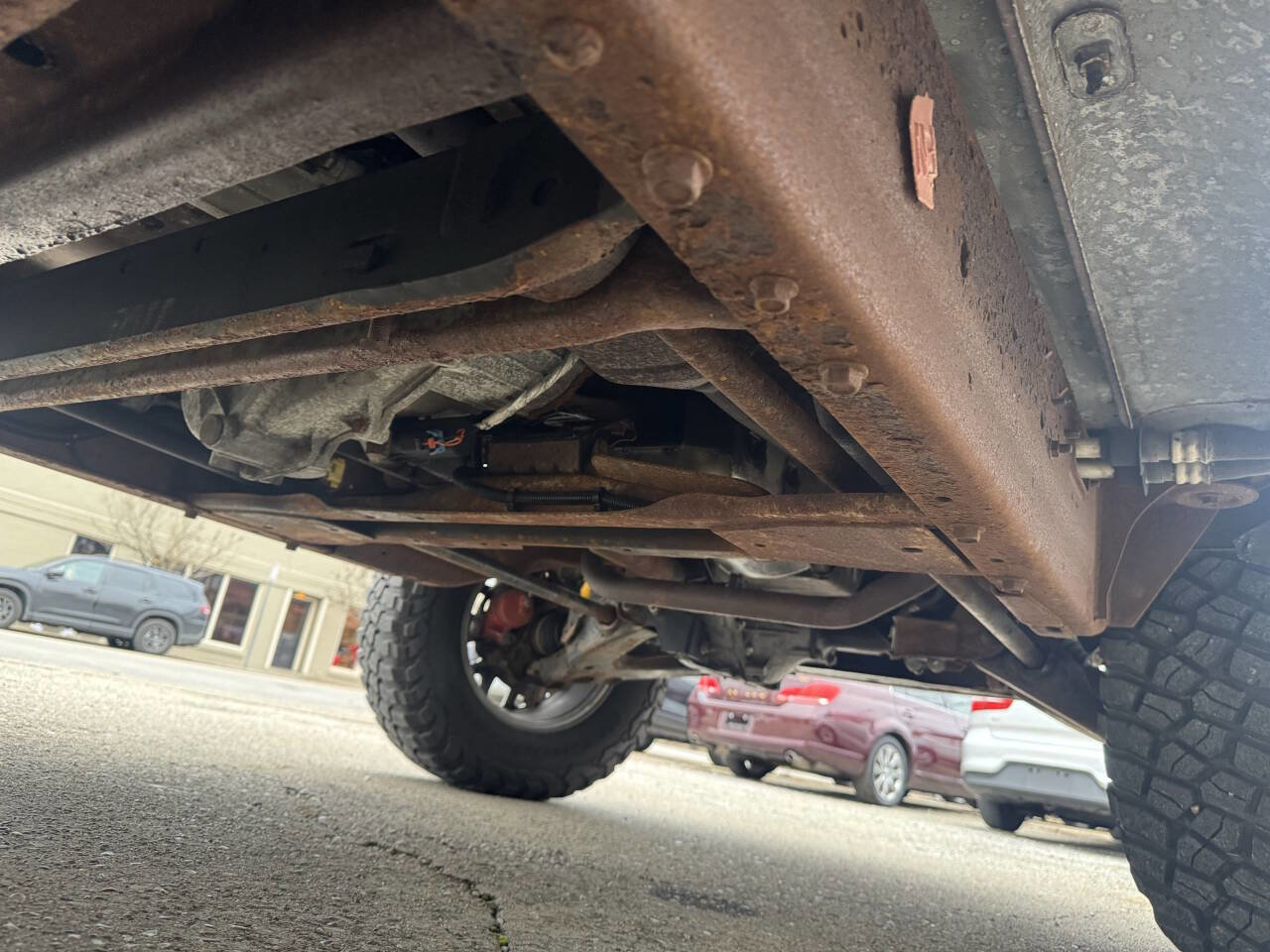 Used 1996 GMC Suburban 4WD image 21