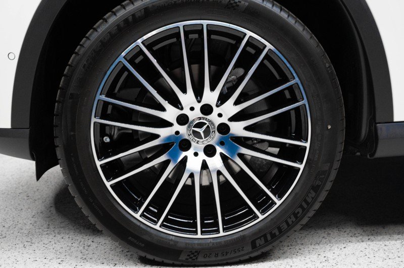 New 2026 Mercedes-Benz GLC 300 image 9