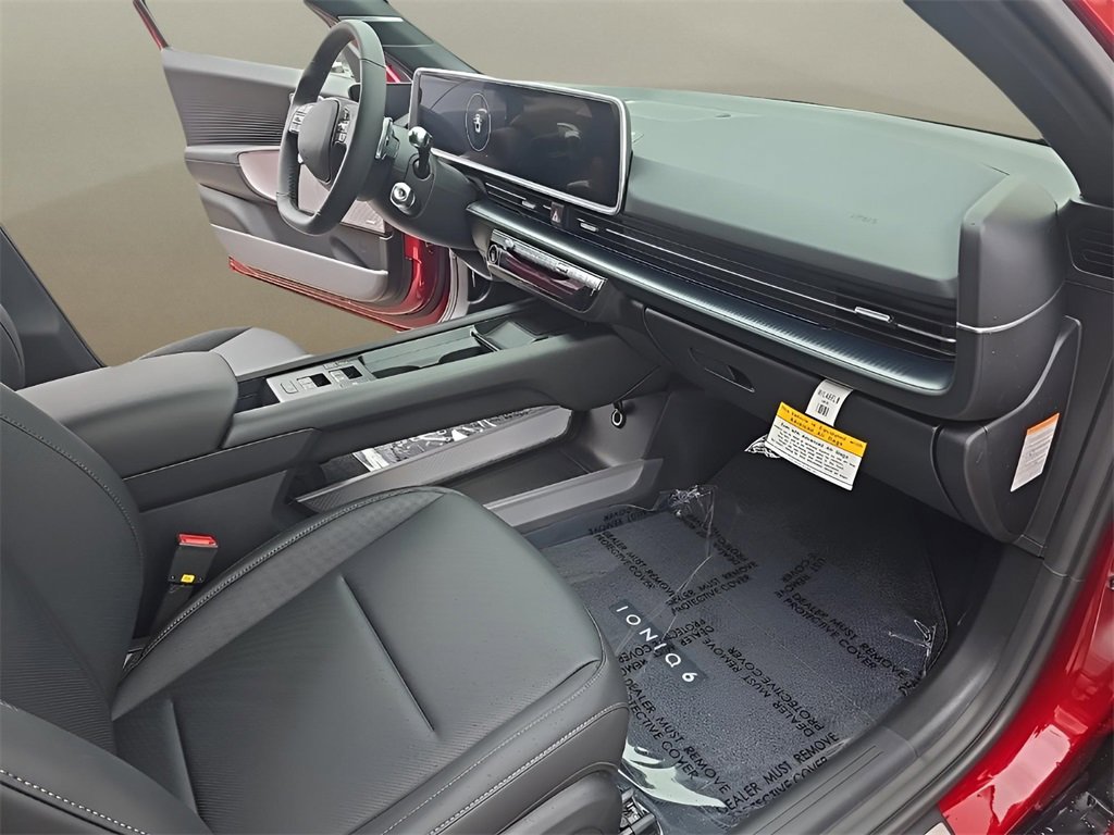New 2025 Hyundai Ioniq 6 Limited image 18