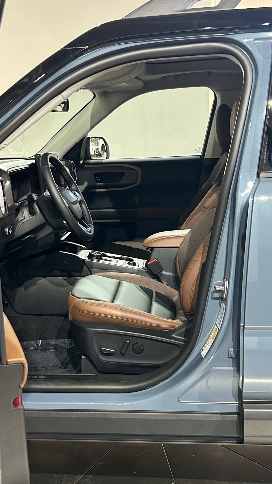 New 2026 Ford Bronco Sport Outer Banks w/ Outer Banks Tech Package+ AWD/4WD image 39