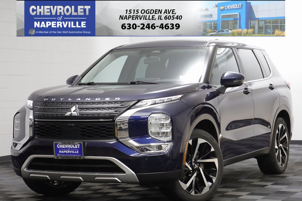 Used 2023 Mitsubishi Outlander SE