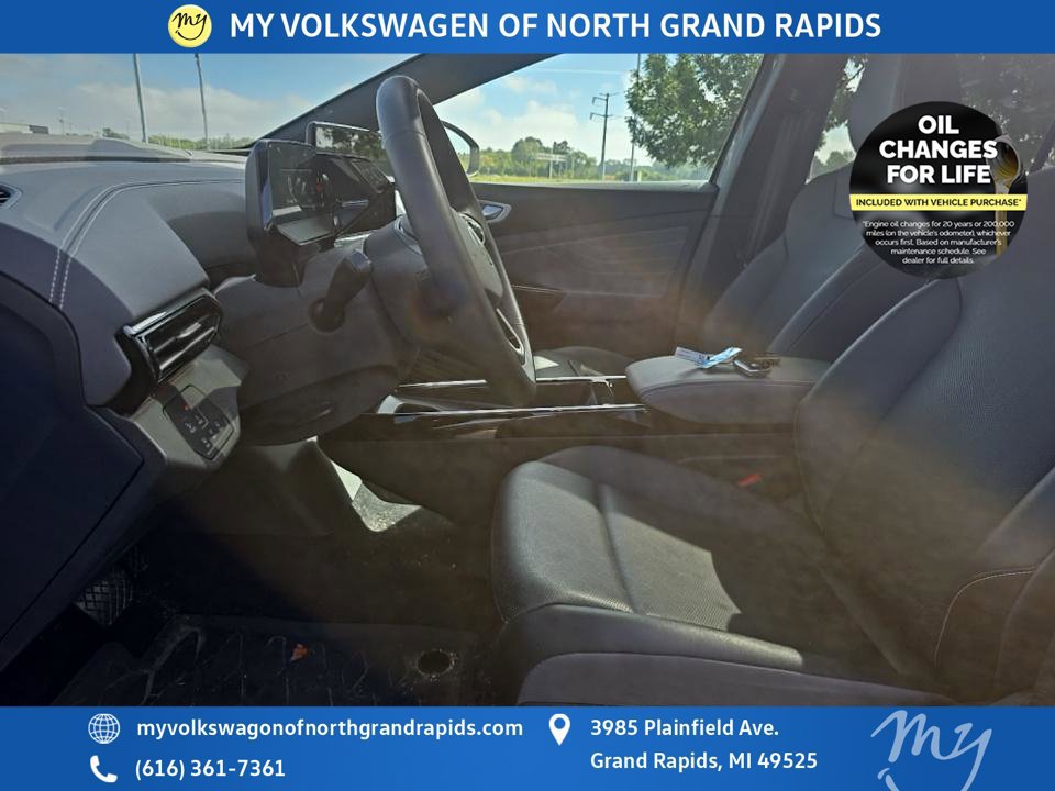 Used 2023 Volkswagen ID.4 Pro S AWD/4WD image 6