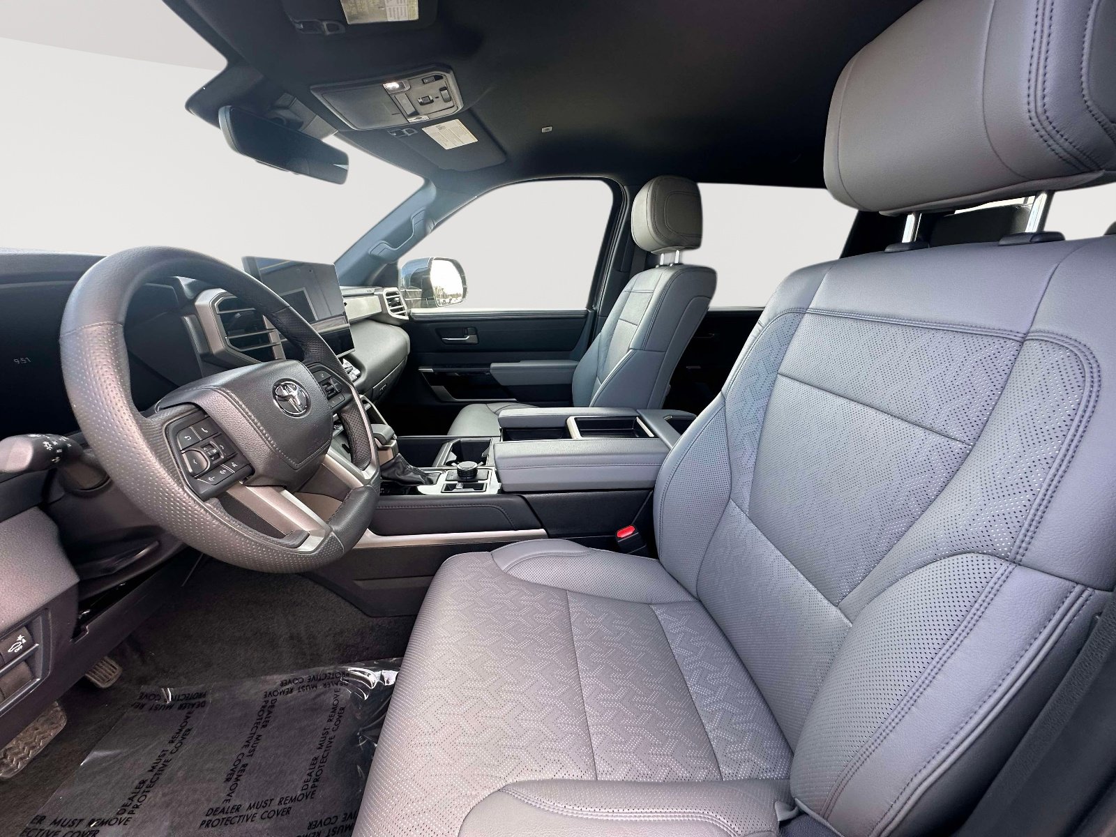 Used 2025 Toyota Tundra Limited image 26