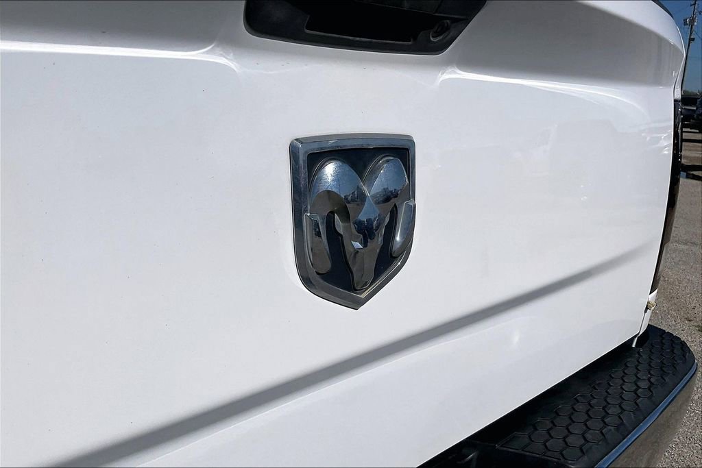 Used 2017 RAM 1500 Classic SLT image 25