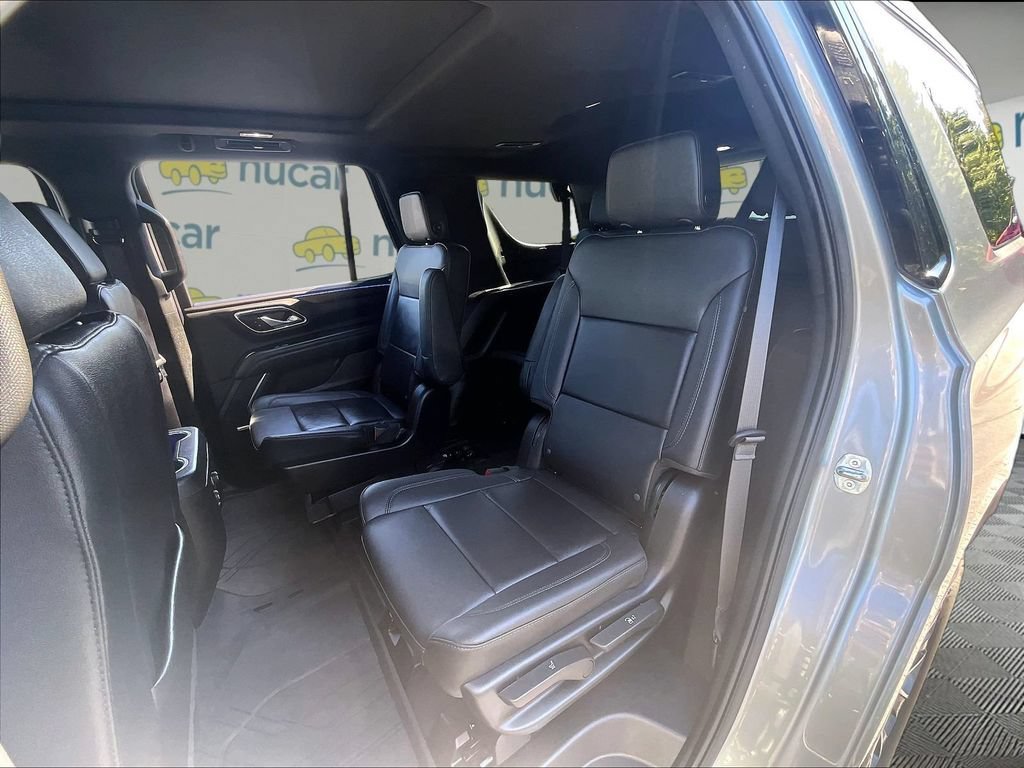 Used 2024 Chevrolet Tahoe Z71 w/ Luxury Package AWD/4WD image 14