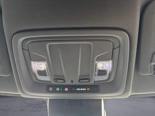 Used 2025 Chevrolet Silverado 1500 LT image 16