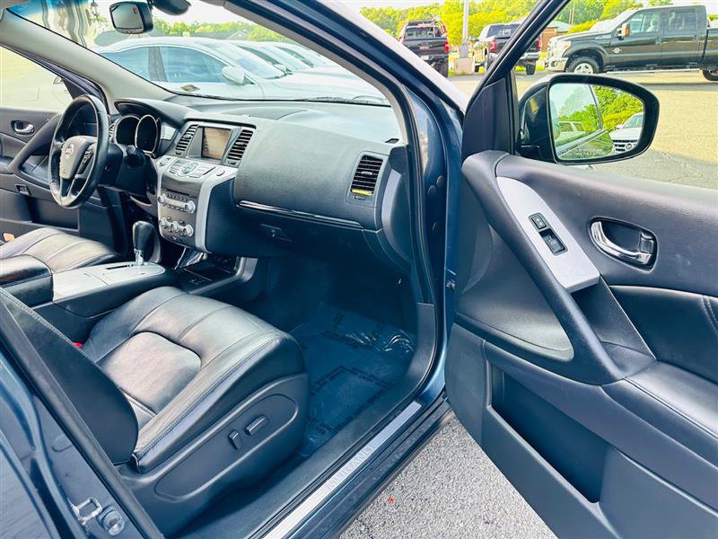 Used 2014 Nissan Murano SL AWD/4WD image 16