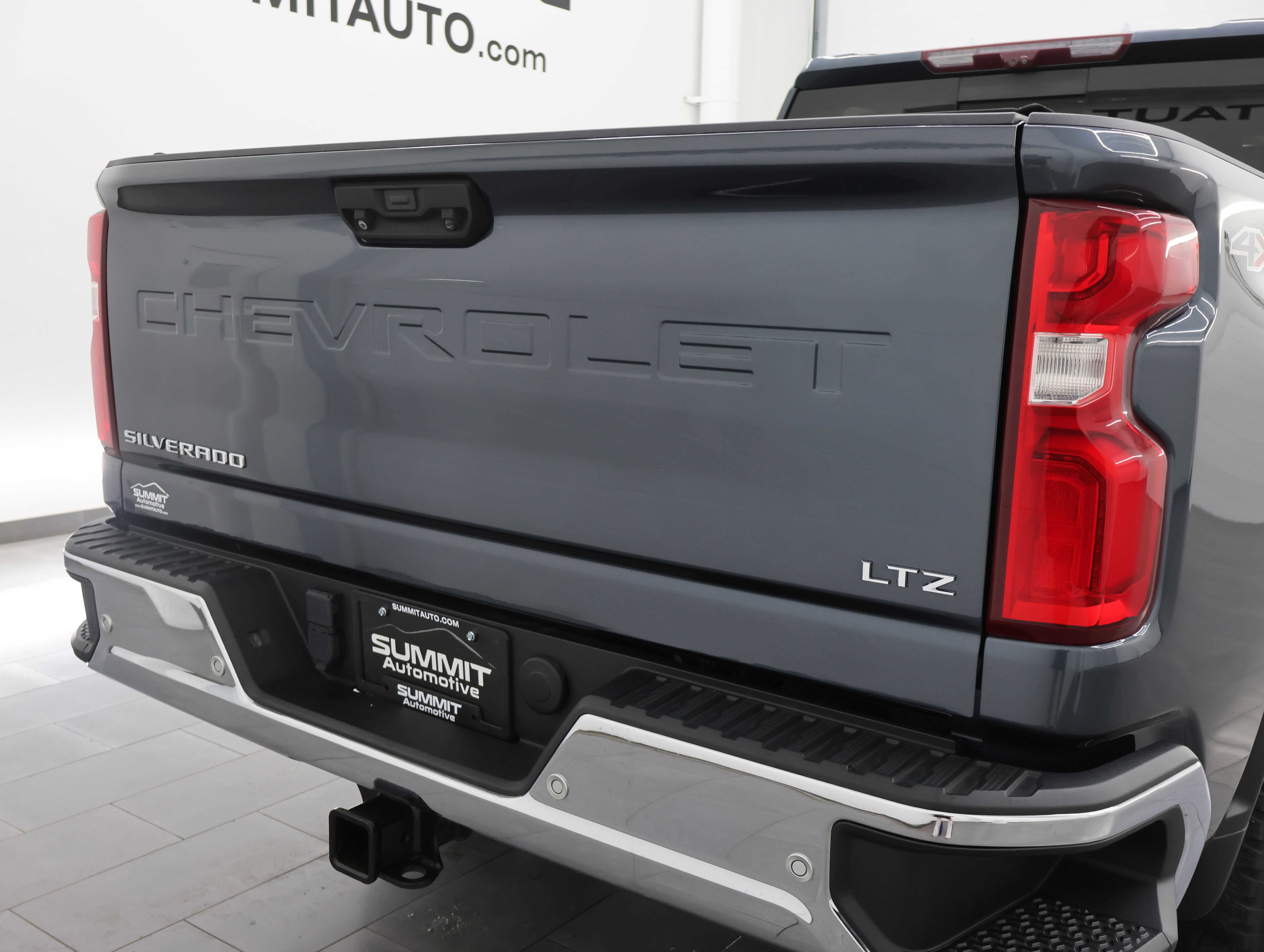 Used 2020 Chevrolet Silverado 2500 LTZ w/ LTZ Premium Package AWD/4WD image 34