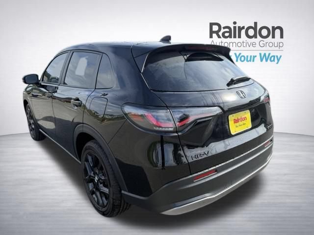 Used 2024 Honda HR-V Sport image 5