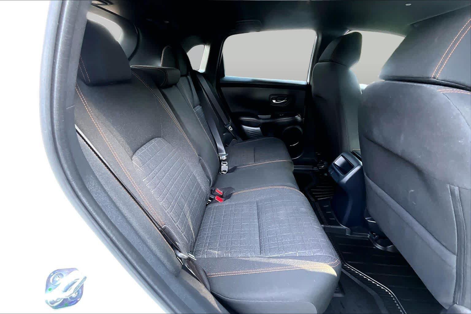 Used 2024 Honda HR-V Sport image 18