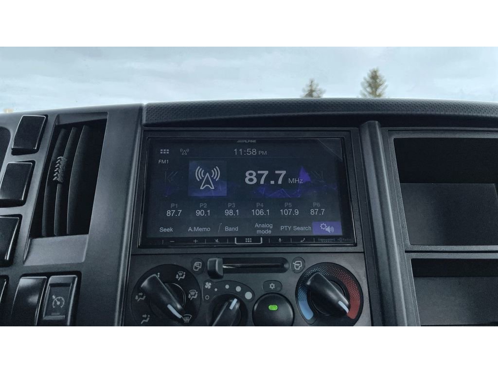 New 2024 Chevrolet Low Cab Forward image 13