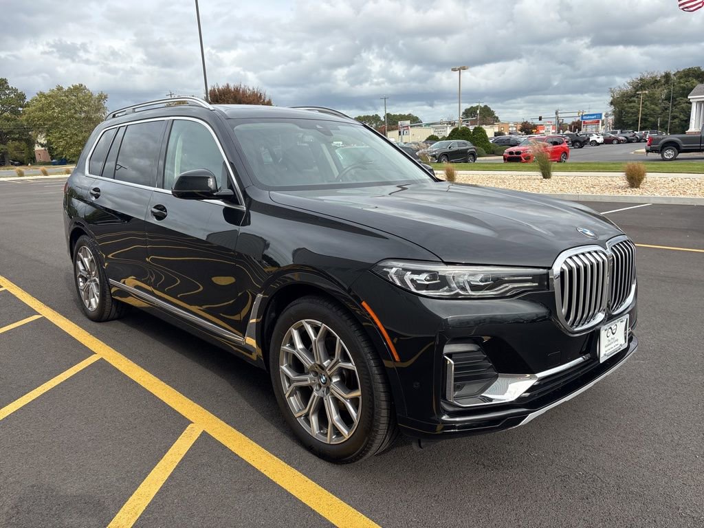 Used 2022 BMW X7 xDrive40i w/ Premium Package image 10