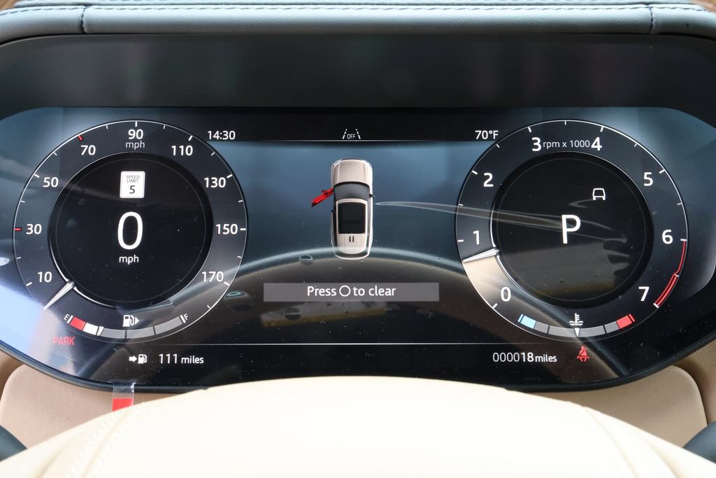 New 2026 Land Rover Range Rover Long Wheelbase SE AWD/4WD image 18