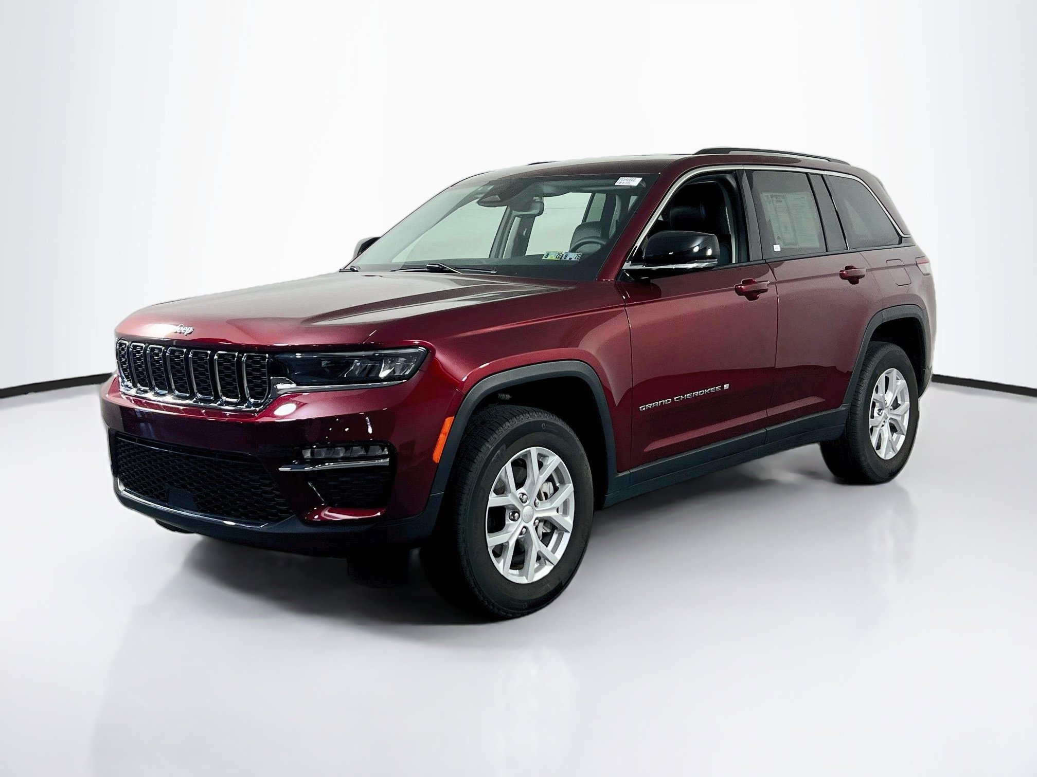 Used 2023 Jeep Grand Cherokee Limited w/ Trailer Tow Prep Group (B) AWD/4WD video 1