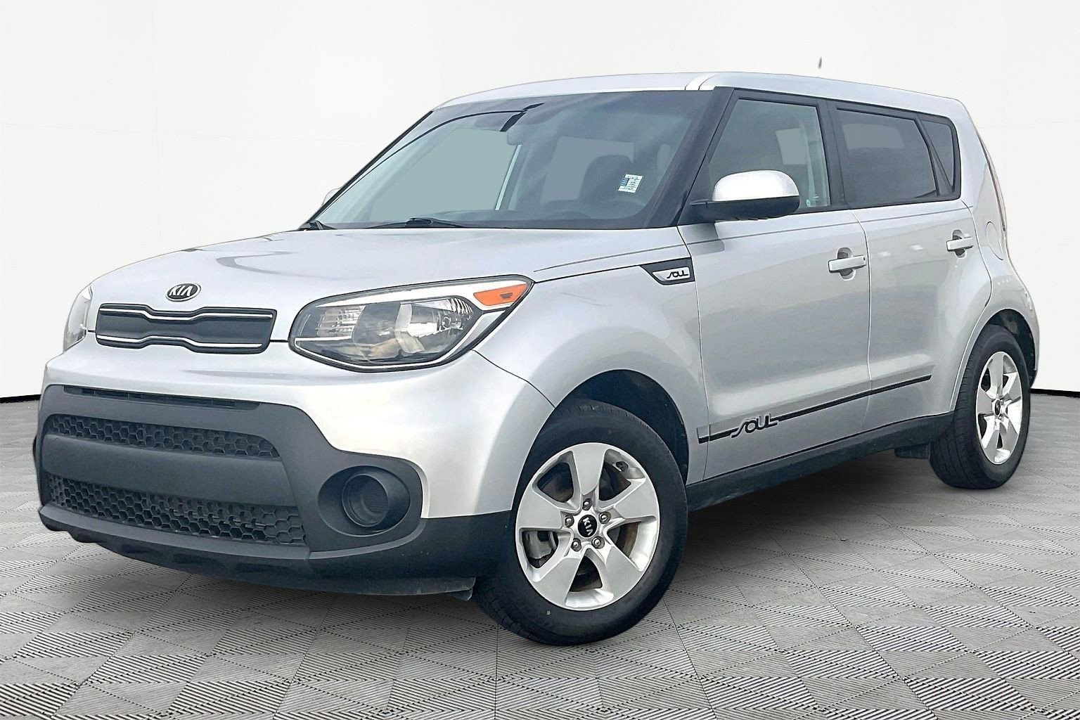 Used 2018 Kia Soul image 2