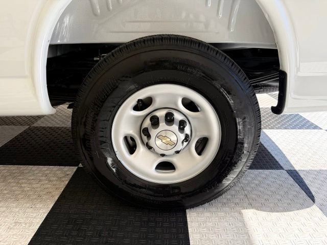 New 2026 Chevrolet Express 2500 w/ Driver Convenience Package RWD image 12