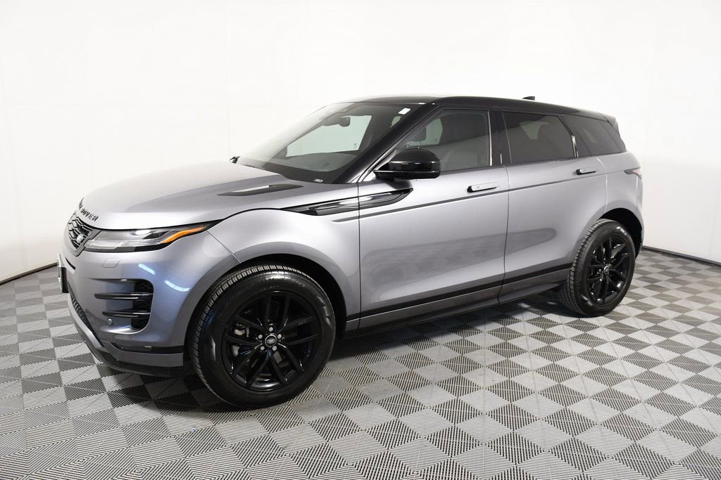 Certified 2025 Land Rover Range Rover Evoque Dynamic SE image 2